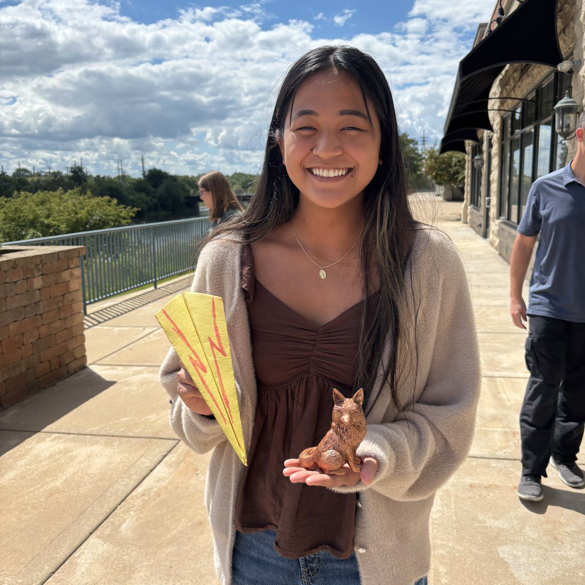 SpiderDesign's tweet image. Lunch break turned into flight school, and Ashlyn won the prize with her winning design. ✈️