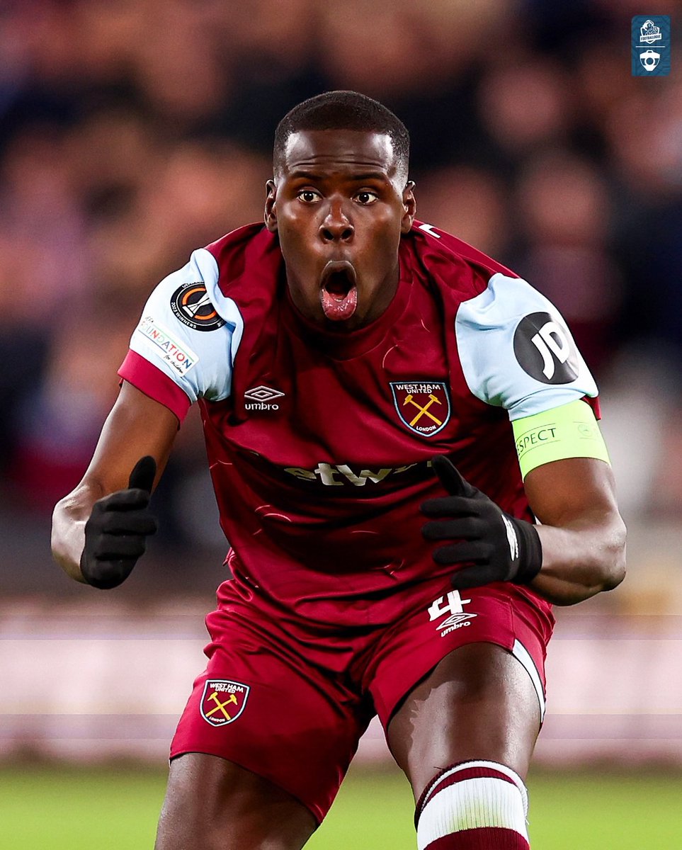 On est le 27 août et on a une petite liste de joueurs sympas qui sont 𝗟𝗜𝗕𝗥𝗘𝗦 :

🇯🇵 Tomiyasu (26 ans)
🇫🇷 Zouma (30 ans)
🇸🇪 Lindelof (31 ans)
🇪🇸 Reguilon (28 ans)
🇲🇦 Ziyech (32 ans)
🇩🇰 Eriksen (33 ans)
🇩🇿 El Melali (28 ans)
🇨🇭 Mvogo (31 ans)
🇪🇸 Paco Alcacer (31 ans)
🇭🇷 Pjaca