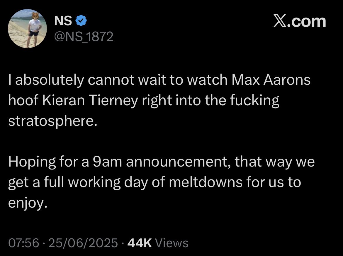 Imagine thinking Max Aarons could get anywhere near KT😂