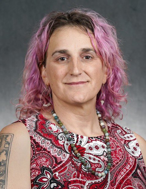 This is a transgender state representative in Minnesota

Looks totally normal!!!
