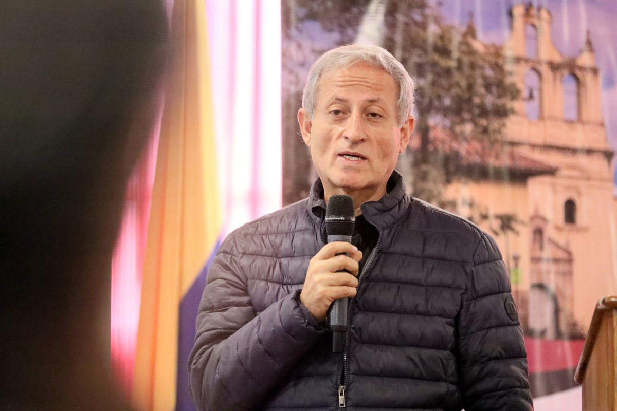 Hoy realizamos el conversatorio ‘Relatos de la literatura al periodismo’, un espacio que hace parte de la implementación de la Política Pública de Libertad de Expresión en Boyacá.