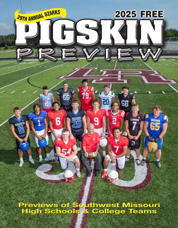 Final deliveries were made today for the 39th Annual Ozarks Pigskin Preview. Deliveries were made to the following towns and businesses.
facebook.com/OzarksPreviews…