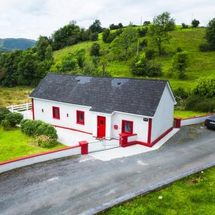 Pour réaliser son rêve de vivre en Italie, elle met en vente sa maison à 6 € et réalise le coup du siècle.

La femme la plus intelligente de l’année➡