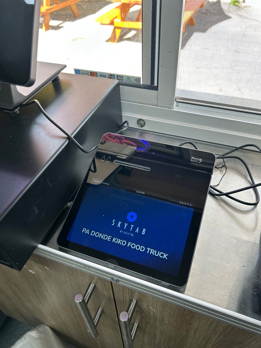 CDCShift4's tweet photo. The Pa Donde Kiko Food Truck in Providence is now using @Skytabpos from @Shift4 for all their point of sale needs. Open day and night, stop by for some great food and drinks.
#Shift4 #Teamfour #skytable https://t.co/0x3A2DxnrU