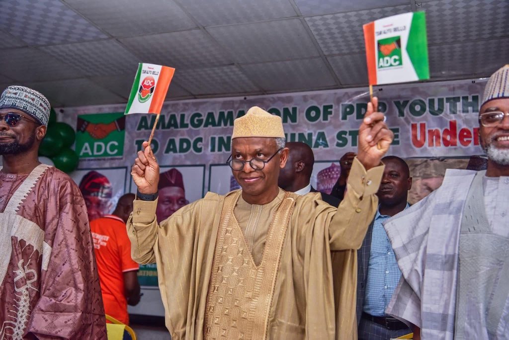 Ahmedumar___'s tweet image. The road is already clear ADC is the movement, and with Mallam @elrufai leading, Nigeria will witness a true revolution. 🚨 Tinubu should prepare his bags for Lagos, because Nigerians are tired. The people will speak, and this time, power will return to the masses! 🇳🇬🔥