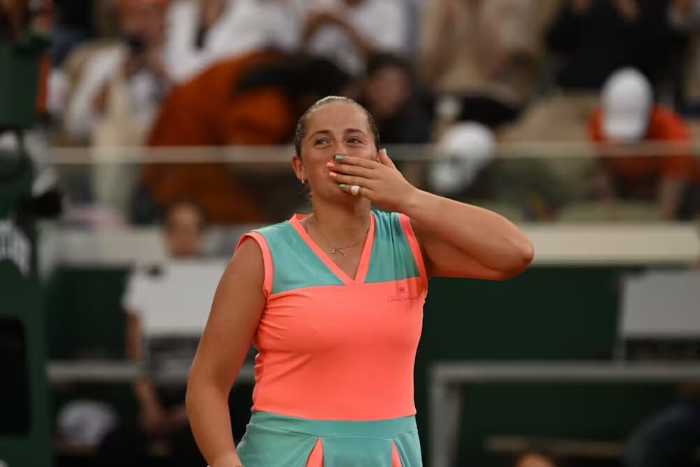Tennis Play from <a href="/yeaitsmaso/">Maso</a> 

US Open🎾

Elena Rybakina ML + Jelena Ostapenko to win a set (-127)