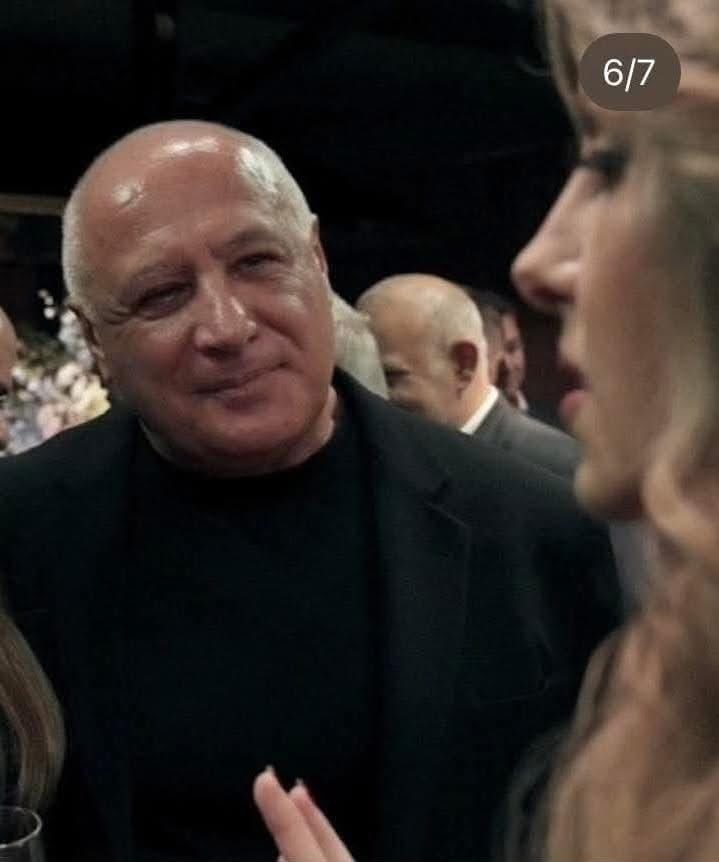 …… في صورة 
🤓🤓🤓🤓🤓🤓🤓🤓🤓🤓