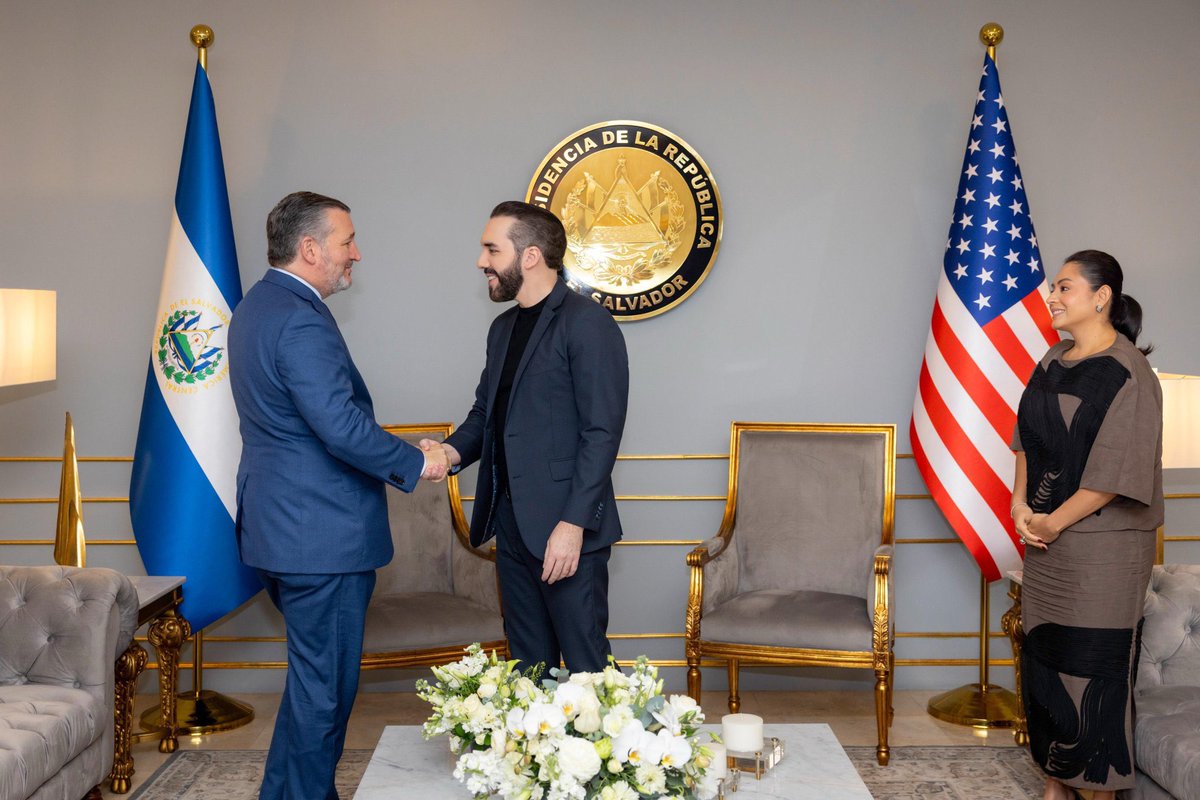 Diario La Huella (@lahuellasv) on Twitter photo 🇸🇻SENADOR DE EE. UU. DESTACA RESULTADOS DE EL SALVADOR EN SEGURIDAD
El Presidente <a href="/nayibbukele/">Nayib Bukele</a> reaccionó a la publicación del senador estadounidense Ted Cruz, quien visitó el país y sostuvo un encuentro con autoridades salvadoreñas. El mandatario expresó: “Gracias, senador. Fue 🇸🇻SENADOR DE EE. UU. DESTACA RESULTADOS DE EL SALVADOR EN SEGURIDAD
El Presidente <a href="/nayibbukele/">Nayib Bukele</a> reaccionó a la publicación del senador estadounidense Ted Cruz, quien visitó el país y sostuvo un encuentro con autoridades salvadoreñas. El mandatario expresó: “Gracias, senador. Fue