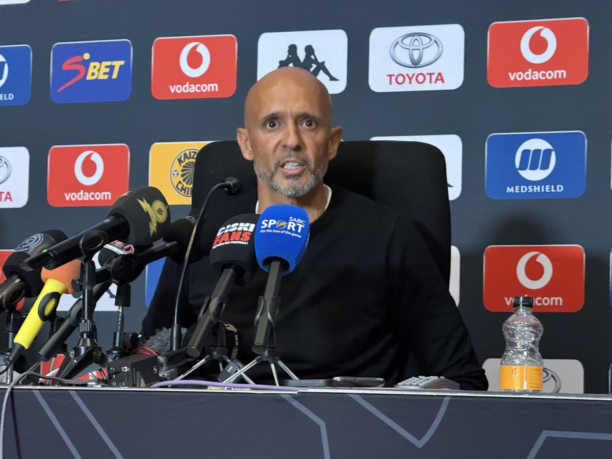 Velile Mnyandu 🇿🇦 (@velile_mnyandu) on Twitter photo “Why am I’m being judged harshly and expected to win all the time, and other teams aren’t expected to draw” ~ <a href="/Masandawana/">Mamelodi Sundowns FC</a> head coach Miguel Cardoso as he face questions about his team’s display tonight.
#SABCSport411 | <a href="/AFC_2025/">African Football Connect🎙️</a> “Why am I’m being judged harshly and expected to win all the time, and other teams aren’t expected to draw” ~ <a href="/Masandawana/">Mamelodi Sundowns FC</a> head coach Miguel Cardoso as he face questions about his team’s display tonight.
#SABCSport411 | <a href="/AFC_2025/">African Football Connect🎙️</a>