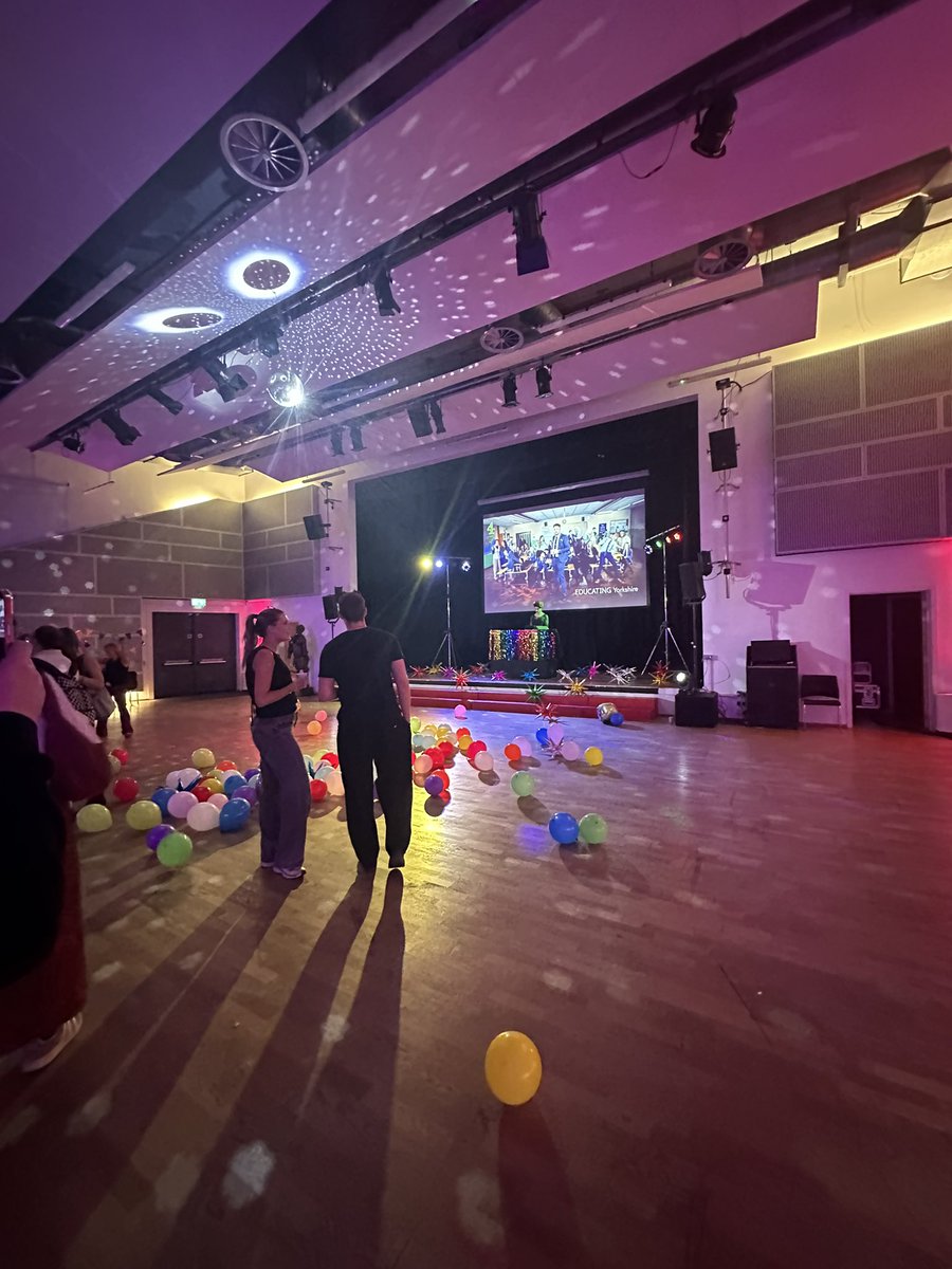 Elaine Penn tweet media