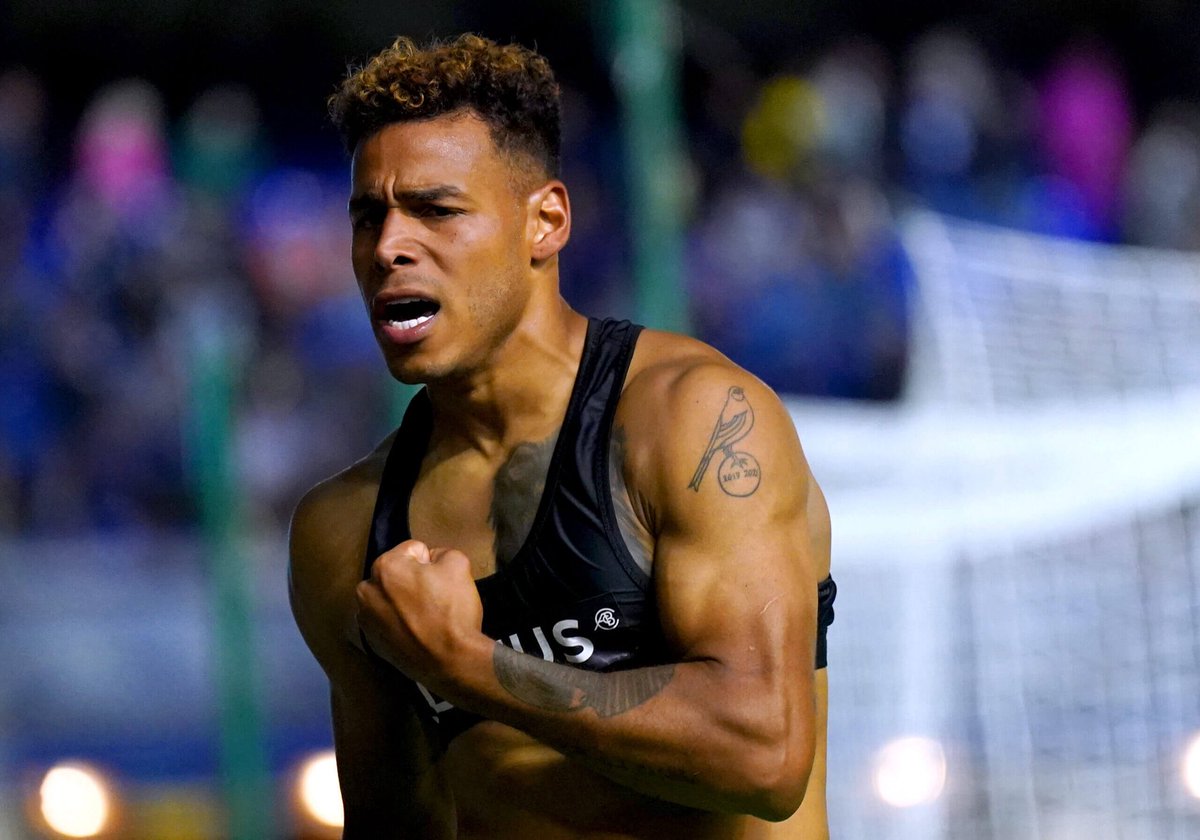 Onel Hernandez:

“Norwich shouldn’t sell to a rival, especially not to Ipswich. Money isn't everything. I'd rather lose him for free in the summer than sell him to Ipswich. If you care about the fans and the club you know!”

[Via Pink Un live on YouTube]

#NCFC