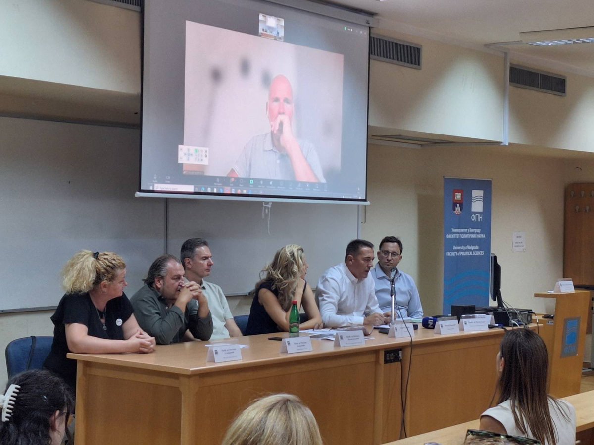 Filip Ejdus (@filipejdus) on Twitter photo Autoritarni režim u Srbiji je ušao u novu fazu koju karakteriše masovna represija sa elementima državnog terorizma kao i srastanje sektora bezbednosti sa partijskim i kriminalnim strukturama. To je jedan od zaključaka odlične tribine koja je danas održana na <a href="/FPN_Beograd/">FPN Beograd</a>! Autoritarni režim u Srbiji je ušao u novu fazu koju karakteriše masovna represija sa elementima državnog terorizma kao i srastanje sektora bezbednosti sa partijskim i kriminalnim strukturama. To je jedan od zaključaka odlične tribine koja je danas održana na <a href="/FPN_Beograd/">FPN Beograd</a>!