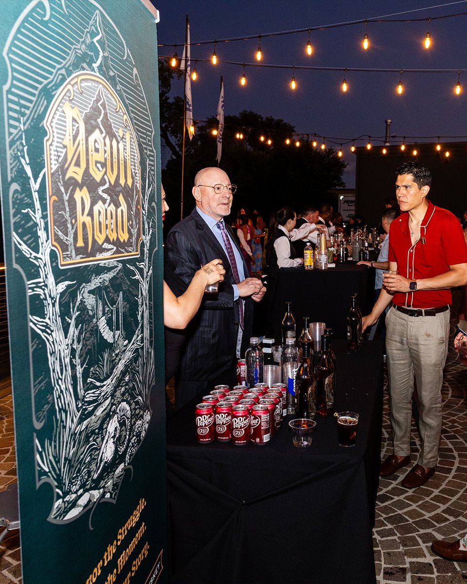 devilroad92's tweet image. Only the bold drink Devil Road. 🔥 We served up a daring good time at the American Cancer Society's Skyline Soiree at Rockwell on the River. Thanks for having us!

Please Drink Responsibly.
#DevilRoadWhiskey #TheDevilMadeMeDoIt