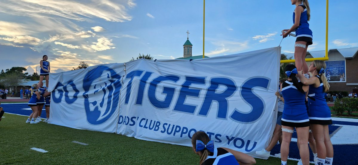 ATTENTION MEDIA:  Jesuit hosts Palm Beach Benjamin on Friday at 7:30pm. To secure a media sideline pass for the game, please send an email **by 2:00pm Friday** to communications@jesuittampa.org, thank you!

#AMDG #GoTigers #JesuitFootball