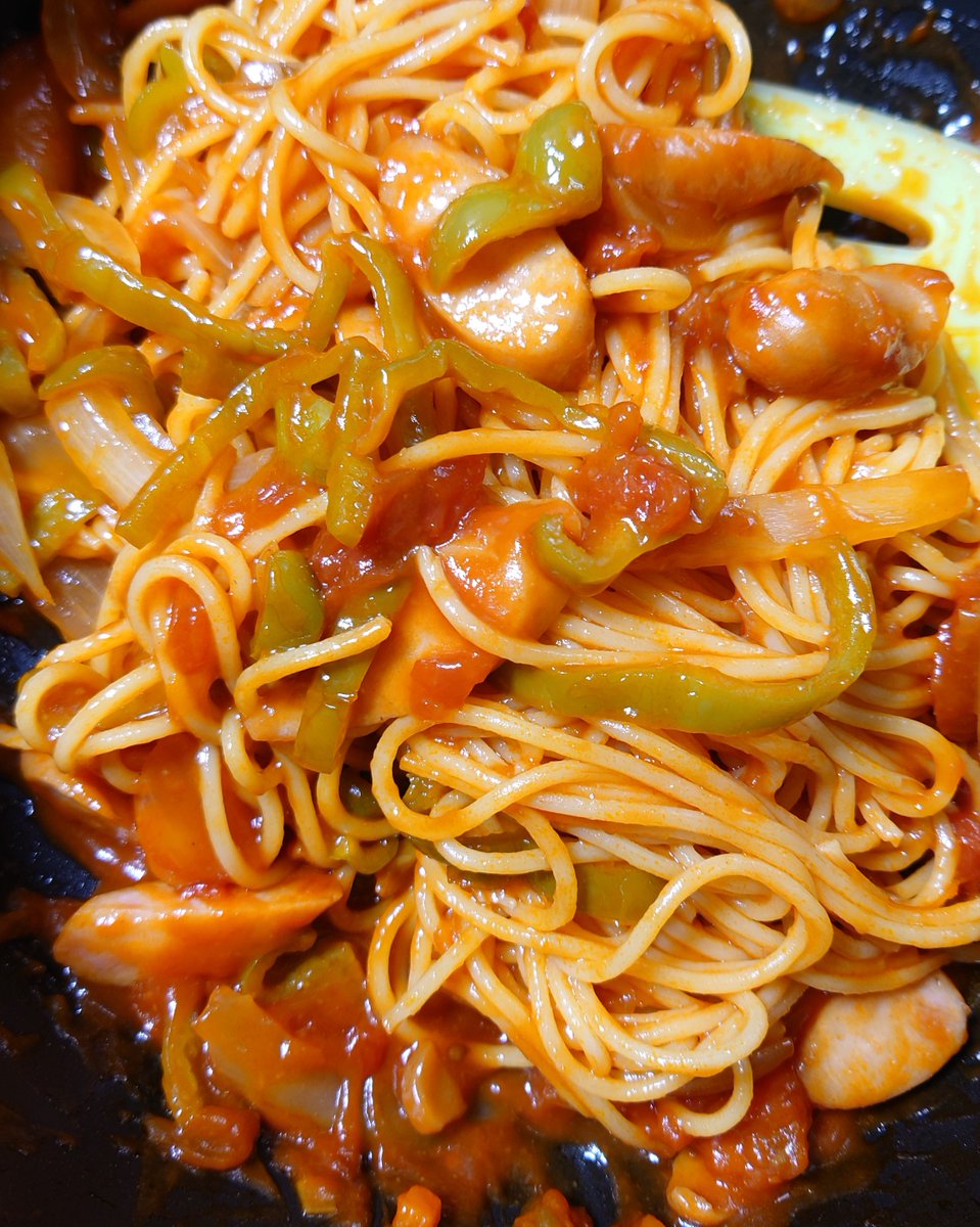 ナポリターーーン
美味しくできた( ´∀｀)
多めに作ったから今日は晩ご飯ほぼ作らない
帰ったらスグにコーポにダッシュ！
