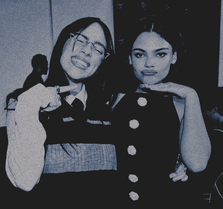 voidlvie's tweet image. ⠀
⠀
“   happy  birthday  to  the  best  girl 
in  the  world .   i  love  you  ,  tiny. 
so  happy  to  be  a  part  of  your
life  and  follow  your  journey.   ”
⠀⠀
⠀