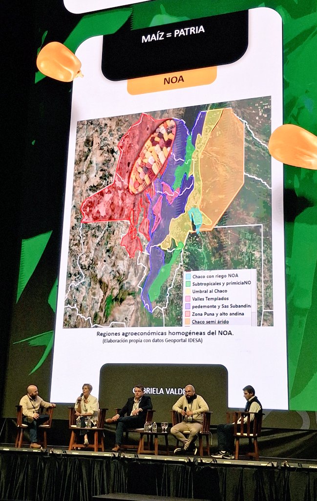 FFerra5's tweet photo. Lujazo de Panel en el CIM 🌽. 
Bajo la consigna "Más maíz más País" Expertos de las zonas extrapampeanas NOA, NEA, S. Luis y Patagonia N nos ilustraron sobre la historia, actualidad, limitantes y prospectivas del cultivo en sus zonas. Lindo ver juntos a 5 Cracks amigos 🙌🌽💪🇦🇷 https://t.co/h0f5POwjv7