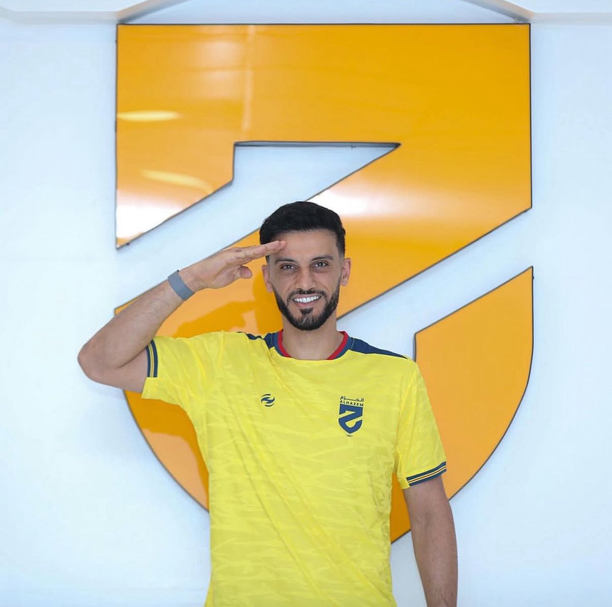 Omar Al Somah tweet media