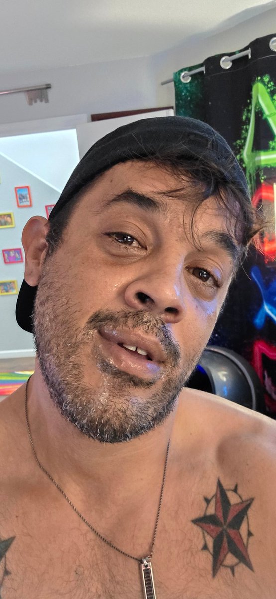 Guess who just got face fucked.... this guy