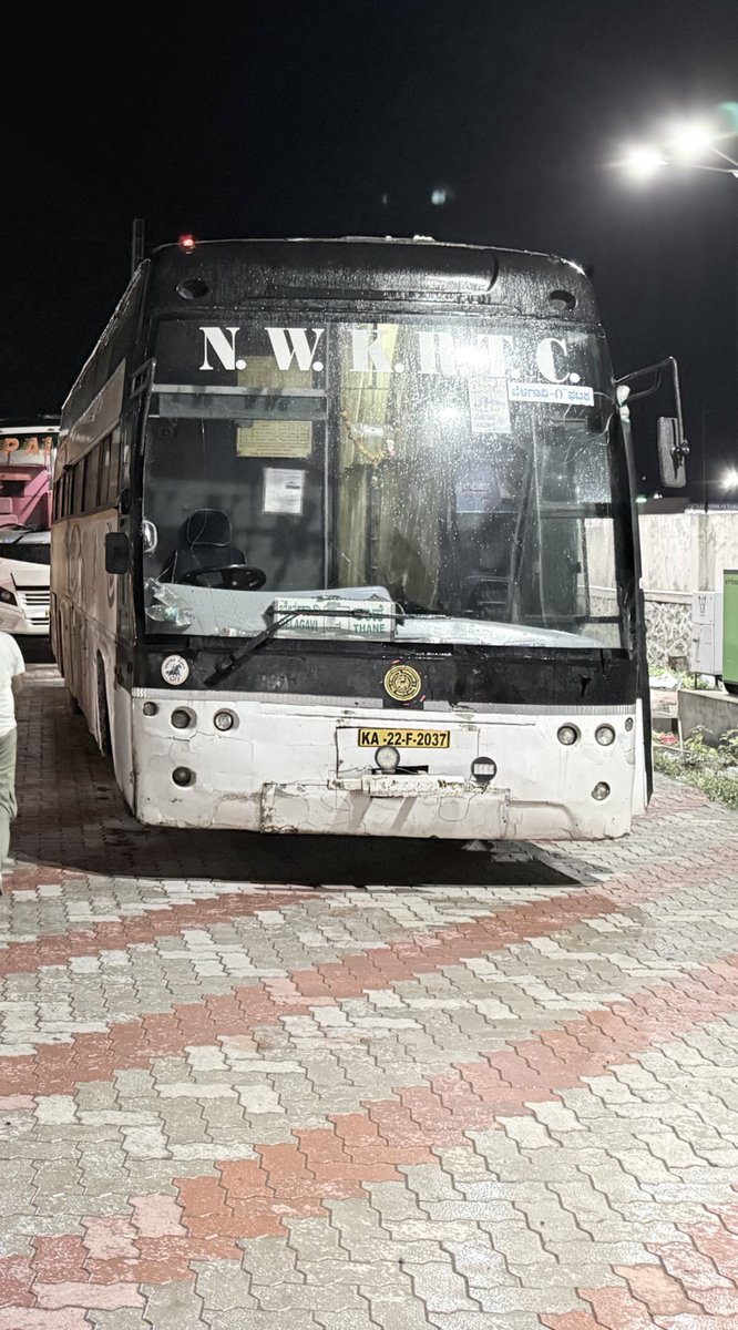 prosperity_life's tweet image. KSRTC AC Sleeper, worst journey ever. 
Bus suspensions totally gone, felt worse than in bullock cart. AC not working. Fire exit door on my seat had a gap; rain &amp;amp; air kept coming in. Please take action! @KSRTC_Journeys @TransportKarnataka #KSRTC #PublicTransport