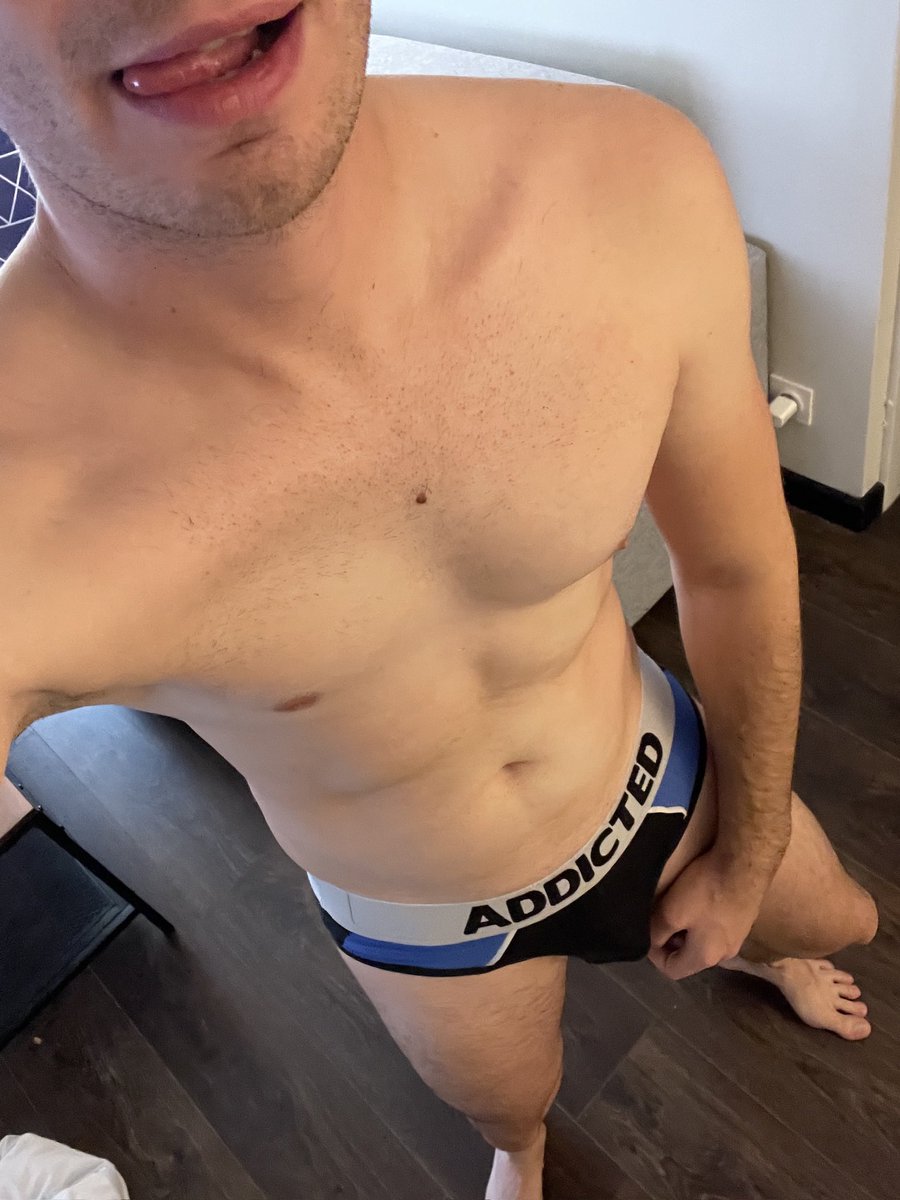 PupTonek tweet media