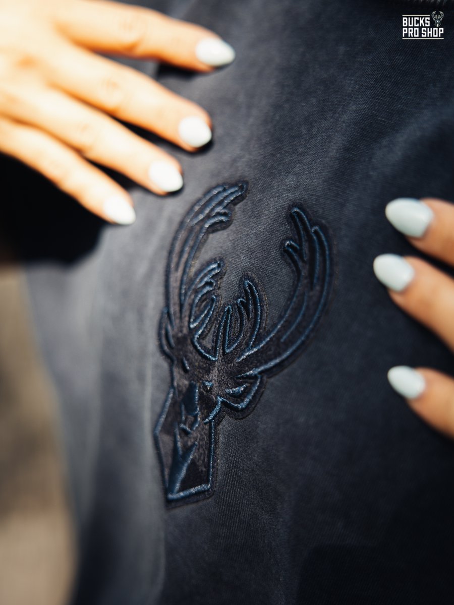 NEW Classic Washed Collection by <a href="/TeamProStandard/">Pro Standard</a> 
Every color and style to fit your gameday mood!

shop.bucks.com/collections/pr…