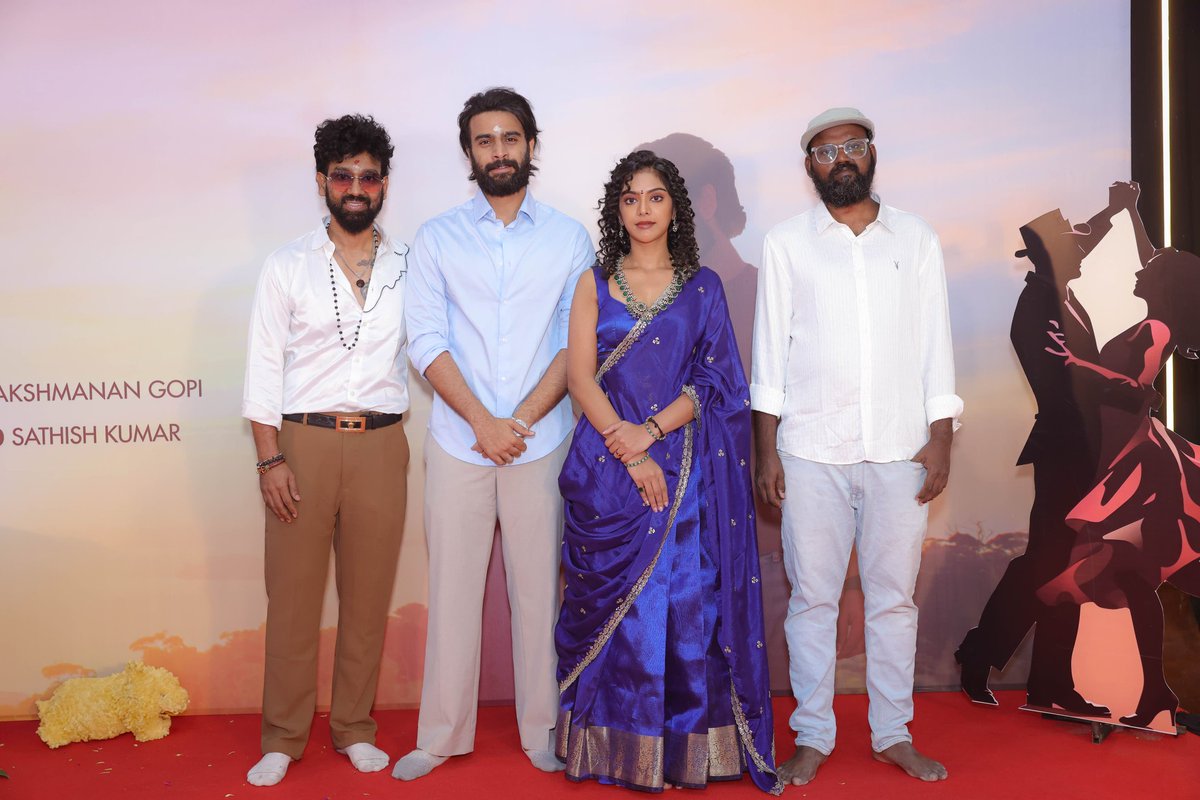 rockz_sath33239's tweet image. #Mr_Pictures_Studio &amp;amp; #Gantaraastudios Launch ProductionNo1 Pooja Kickstarts Today🎬