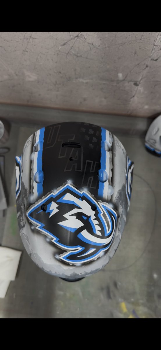 Thanks to <a href="/bellefraser1/">Belle Fraser</a> for sharing our work on Jaxson Stauber’s <a href="/utahmammoth/">Utah Mammoth</a> <a href="/goaliemask/">Pros Choice</a> new mask. Here is a few still shots of the final product before we start clear. Excited to get this to Utah for the new season.