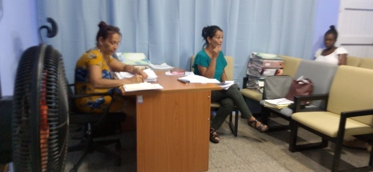 Miriam11473911's tweet image. Realiza el Departamento Independiente del vínculo con los Órganos Locales del #PoderPopular intercambio con cuadros, funcionarios y Presidentes de Consejos Populares de Artemisa. #ArtemisaJuntosSomosMás