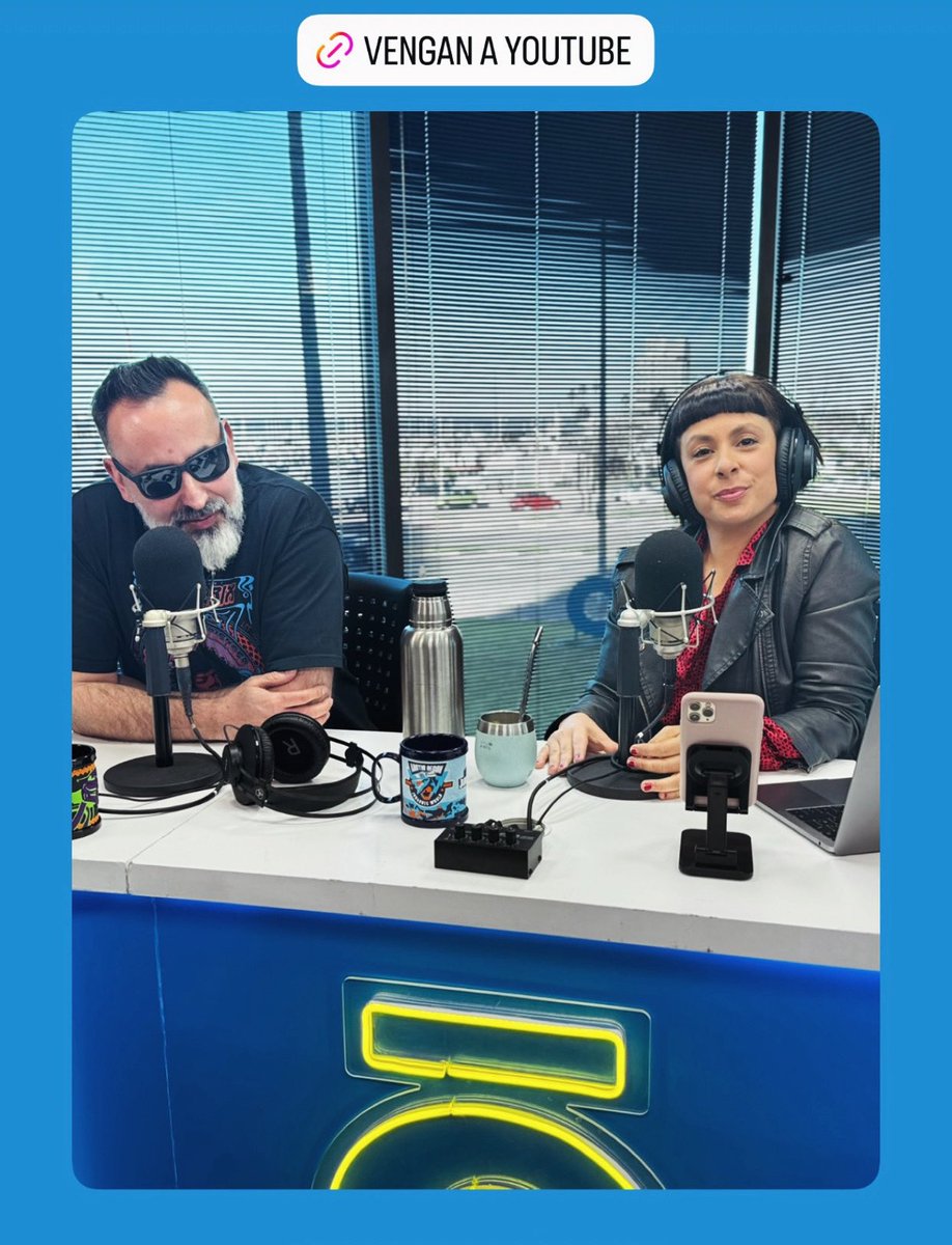 🎬 Hoy tuvimos el tercer programa de @otro_spoiler 🍿 Charlamos sobre cine, series, el valor de los documentales y todo lo que nos hace amar las buenas historias. Nos hace felices este programa. 💪🏽♥️

➡️ YouTube: youtube.com/live/SAwioyhAF…