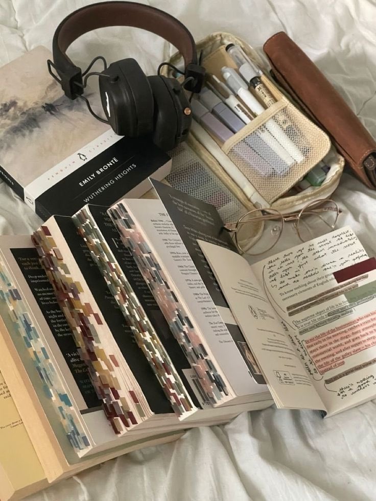 DescriptionVan2's tweet image. Just lol