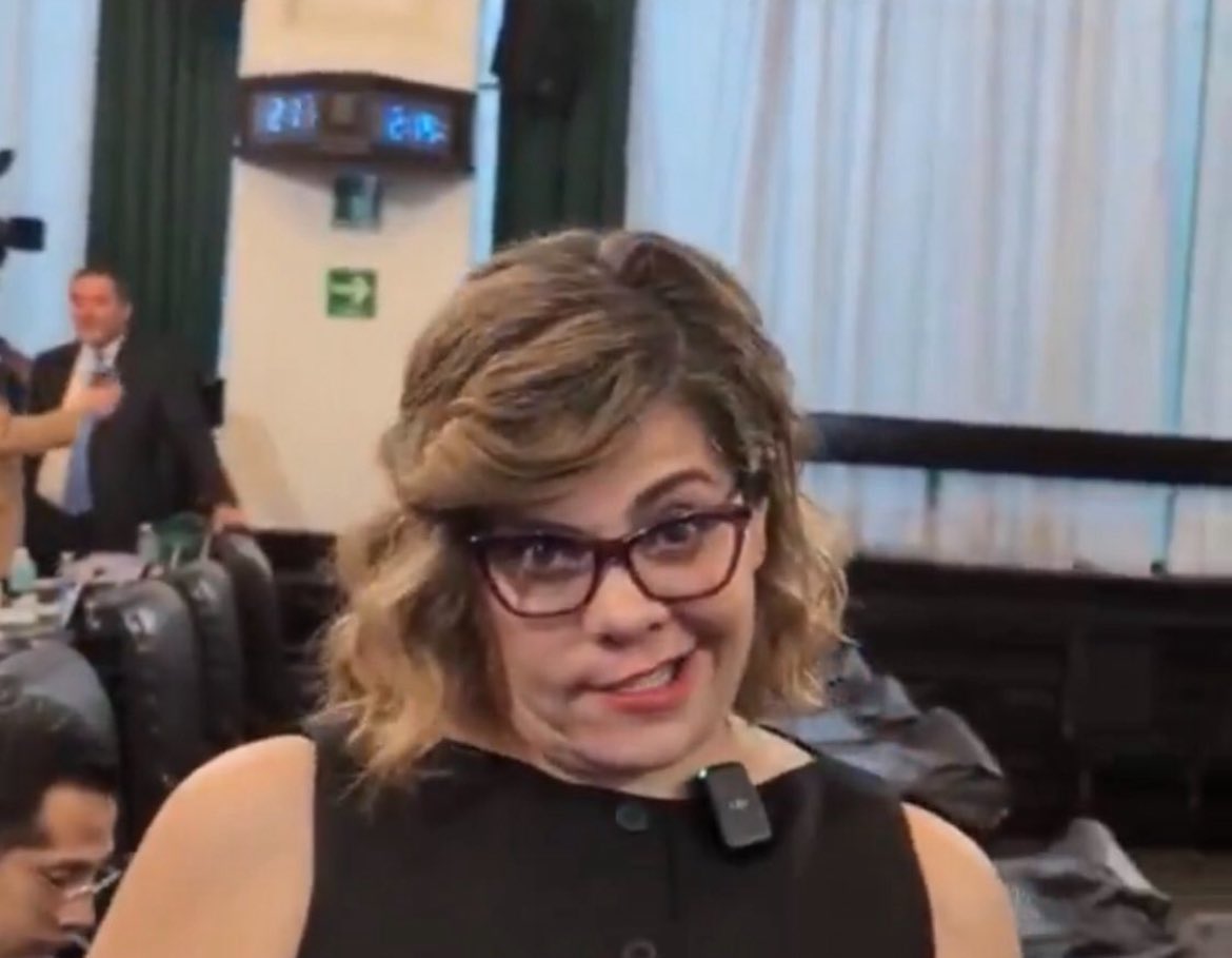 No mames <a href="/alitomorenoc/">Alejandro Moreno</a> mira cómo dejaste a la diputada con tus golpes