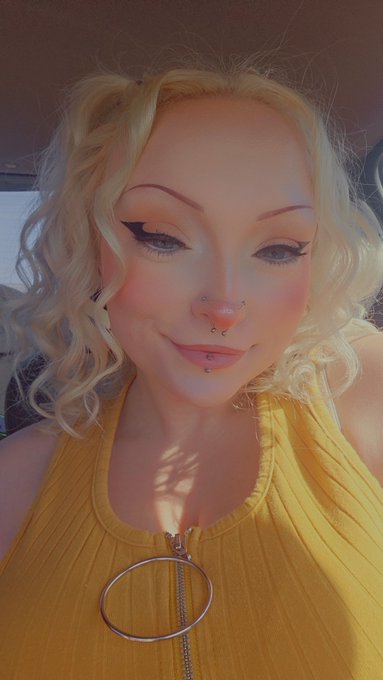 Watch 🕸𝙻𝚒𝚕𝚒𝚝𝚑 𝙱𝚕𝚊𝚢𝚗𝚗🕸's leaked NSFW photo on TwXstars