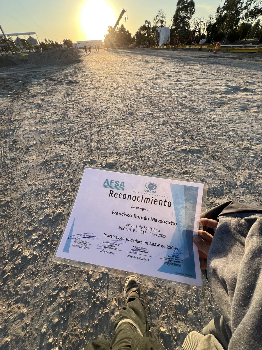 𝒇𝒓𝒂𝒏𝒄𝒊𝒔𝒄𝒐⚓️ tweet media