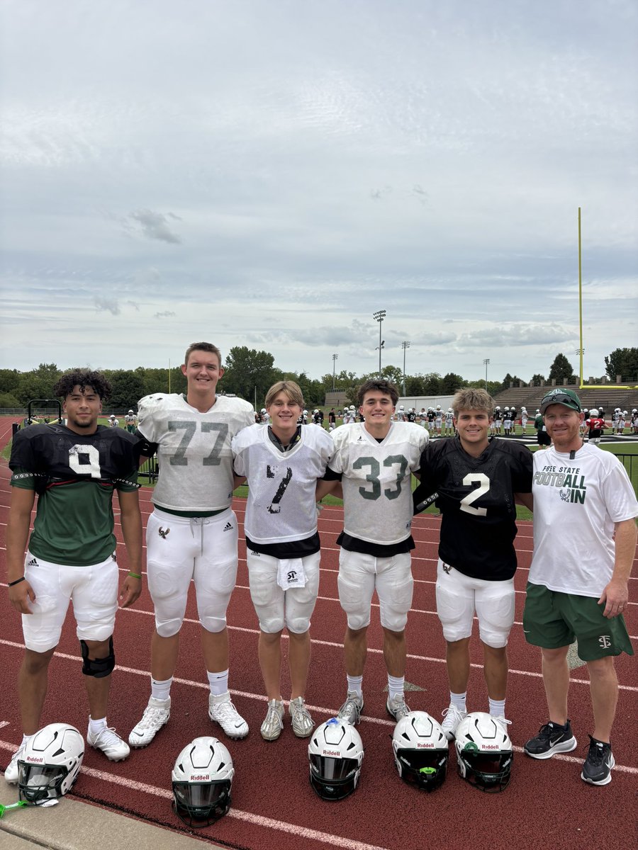 One of today’s stops 📍 Free State (6A🏈) 
Firebirds are ready for 2025 under head coach Kevin Stewart after a 6-4 year in 2025. Emma Hale was at practice today to catch up with the team. We will hear from them tonight! #sportsinkansas From left to right: Draven Samuel (senior),