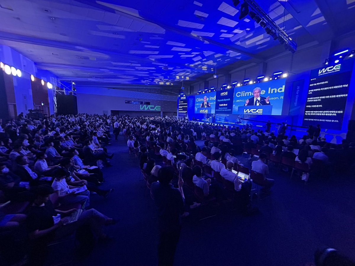 Delighted to open the 2025 World Climate Industry Expo in Busan, Korea, in the presence of Prime Minister Kim Min-seok
<a href="/IEA/">International Energy Agency</a> is pleased to co-host this major international event on energy technology &amp; innovation with Korea