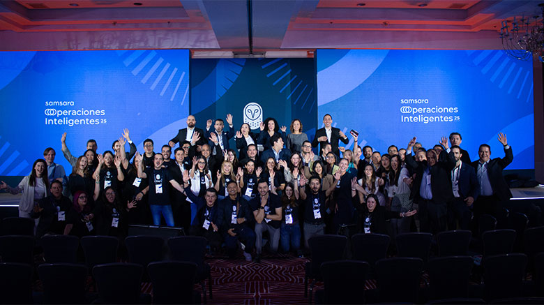 Tecnología con IA reduce costos y riesgos en operaciones mexicanas: <a href="/Samsara/">Samsara</a>... transporteinformativo.com.mx/tecnologia-con…
<a href="/OcaReputacion/">OCA Reputación</a> #IA #transporte #tecnologia #aplicaciones #TransporteInfo