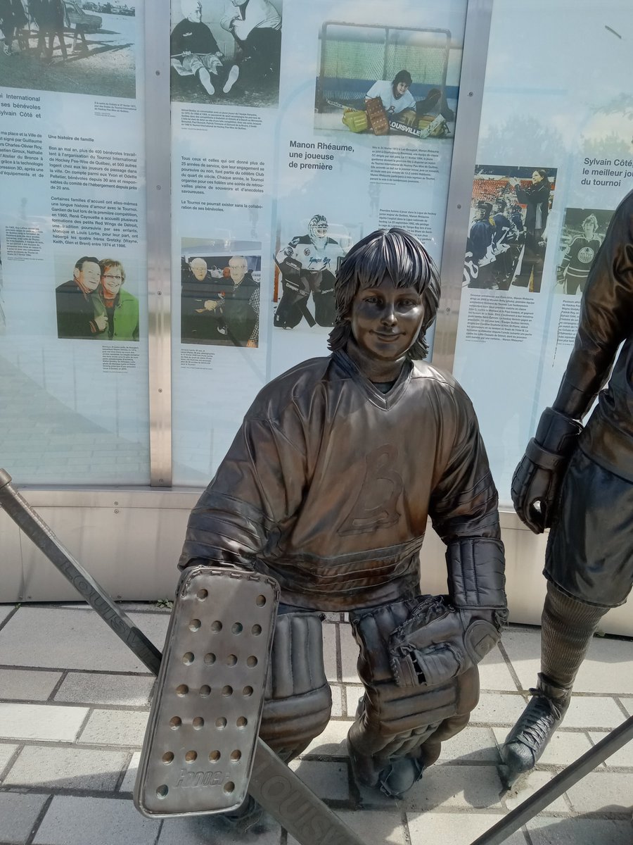 Statue of Manon Rheaume in Quebec City: