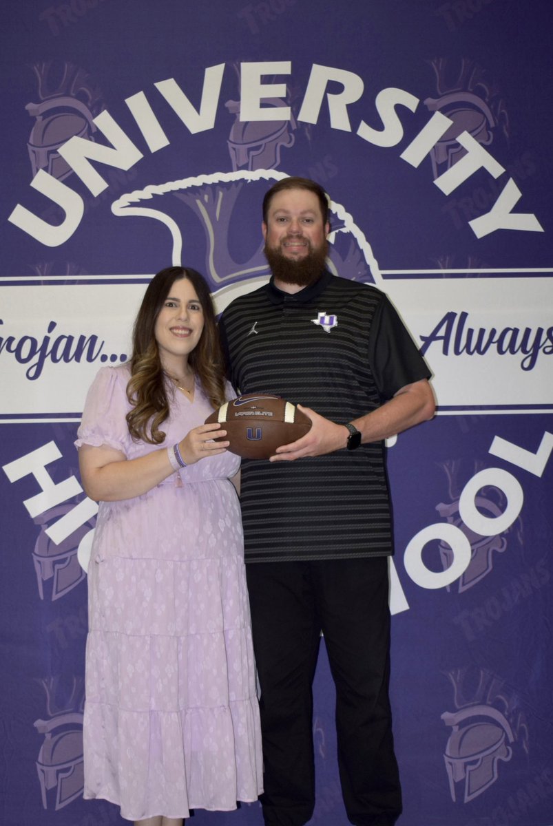 Year 9 with my beautiful wife <a href="/GabbyGLaRue/">Gabby LaRue</a> by my side! Let’s gooo!!!