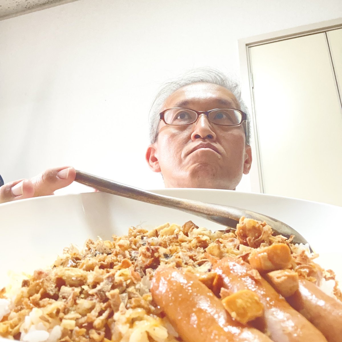 本日のモーニングは、カレーライスヾ(o´∀｀o)ﾉﾜｧｰｨ♪
　　　　　
あとひと息です♪