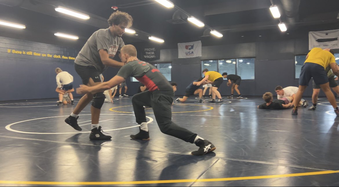 MHSLionsWrest's tweet photo. Outside or inside it doesn’t matter, whistle to whistle!!!

#GRIT 
#LIVEGOLD 
#GoldStandard https://t.co/5A0JpToZTP