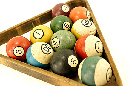 While the game of #pool is seen as a blue-collar #sport, it originated as a sport of the royalty and aristocrats, billiards, over 500 years ago.  Learn more about it by reading "Behind the Eight Ball" in #TheAntiquesAlmanac. theantiquesalmanac.com/behindtheeight…