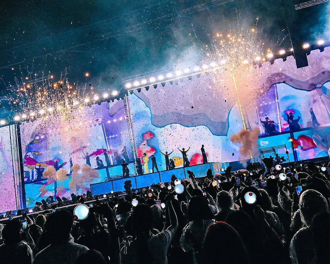 IntlJung's tweet image. [#오늘의방탄] 
613 행복한 하루였어요! 
다시 꺼내보아도 반짝일 오늘, 잘 간직할게요💜 

#오늘의제이홉 #제이홉 #jhope #BTS #방탄소년단 #HOPE_ON_THE_STAGE_TOUR_FINAL #HOS_TOUR_FINAL #jhope_TOUR #BTSARMY