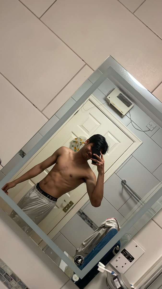 มีอะไรก็ทักมา