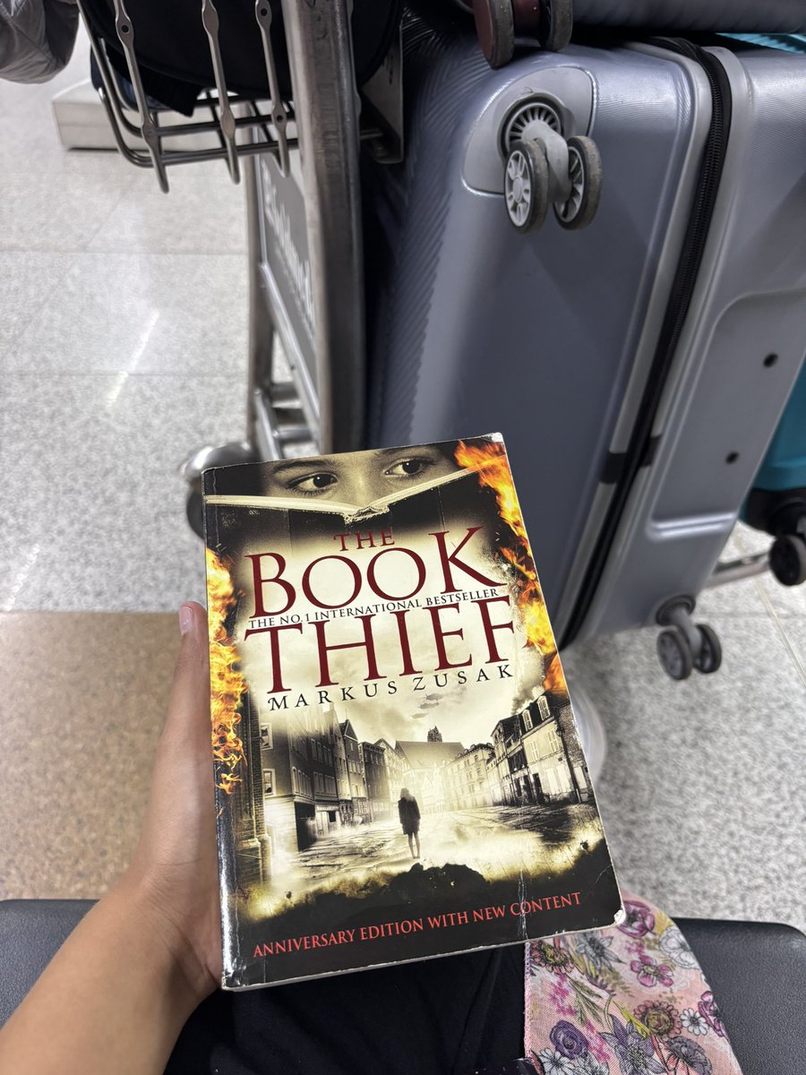enough for a 20 hour flight? 🫠