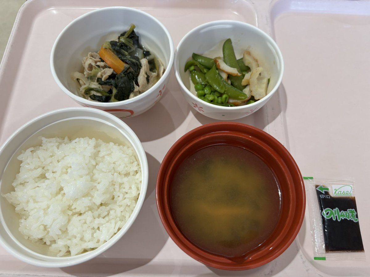 今日のモーニング

のり佃煮美味しい😋
桃屋さんのごはんですよ食べたい😀

久しぶりのねー完食😀

ご馳走様でした〜😀

＃モーニング
＃のり佃煮
＃ごはんですよ
＃桃屋
＃完食