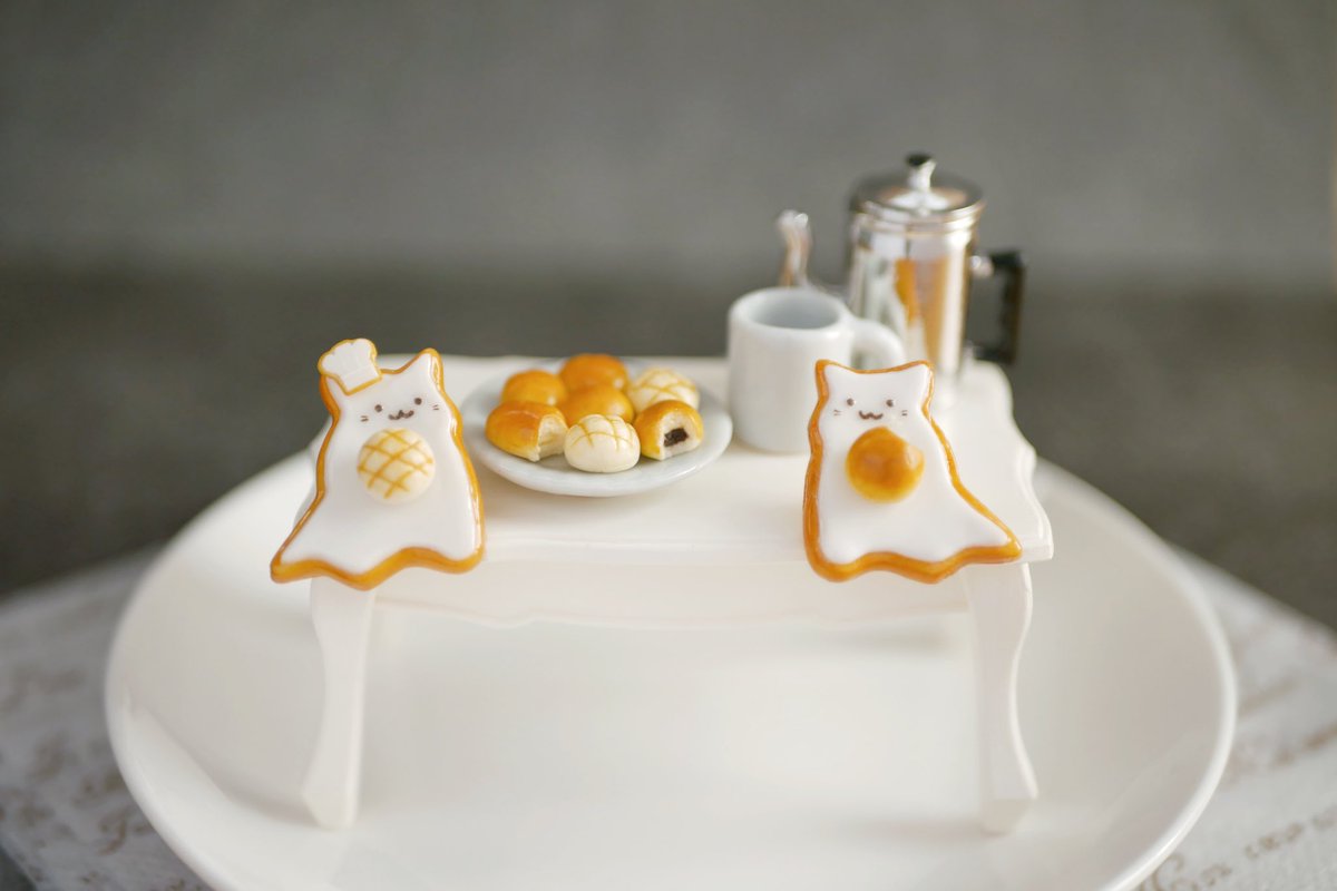 #お前またそれかって言われるやつ

当店の看板猫