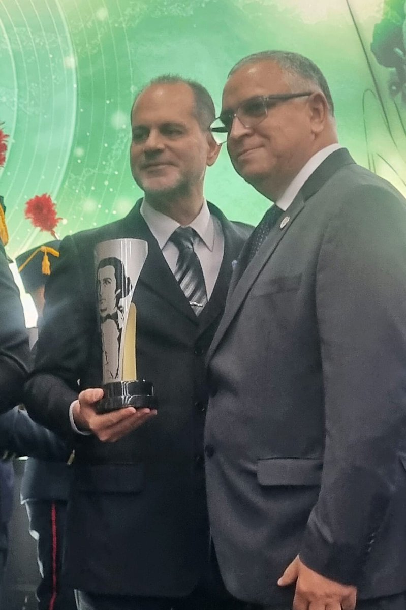 Nesta quarta-feira (27), o presidente do TRE-MG,  des. Júlio César Lorens,  recebeu o Troféu Inconfidentes - edição 2025, em solenidade no Clube dos Oficiais da Polícia Militar Militar de Minas Gerais.