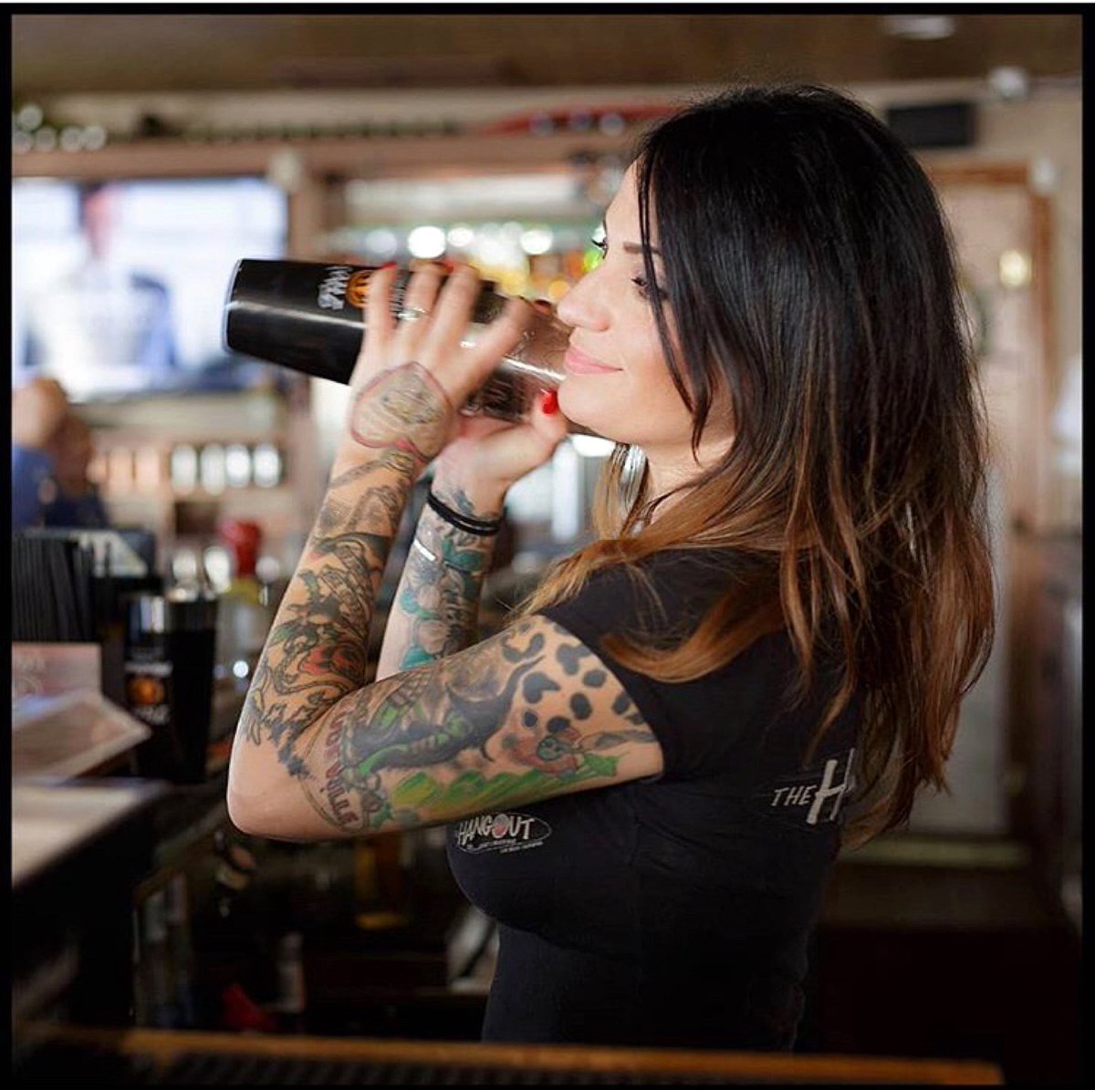 HangoutBeachBar's tweet photo. After 14 yrs, Joey is moving on 💔 She’s been with The Hangout since day 1 bartender, manager, friend.
Join us Tue Sept 2 for her farewell shift:
⏰ 3–5 PM → Joey’s last time behind the bar
🥂 5 PM → Toast &amp; celebrate
We ❤️ you Joey—your barstool is always here! 🍹 https://t.co/eQyWTVhsWx