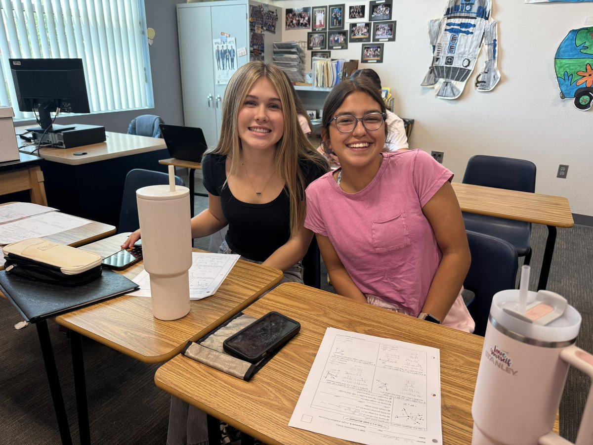 boulder_hs's tweet image. Our Geometry Honors students worked hard on solving problems using the angle addition postulate—precision and perseverance in action! #MathMinds #EaglePride #bchs41